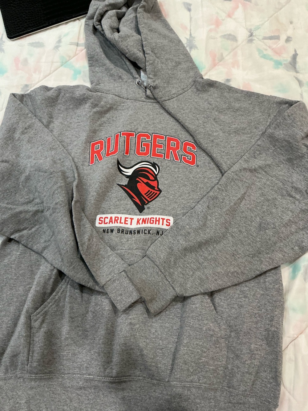 Scarlet Knights Gray Graphic Sweatshirt